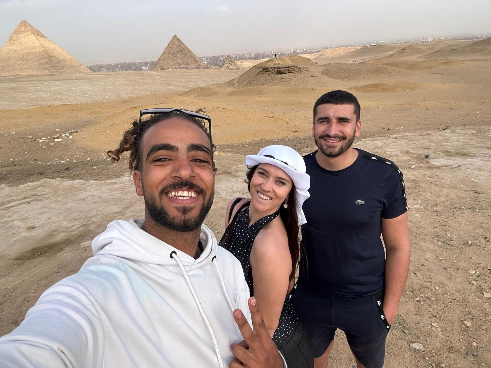 Eagles Pyramids View Hotel Kafret el-Gabal Exterior foto