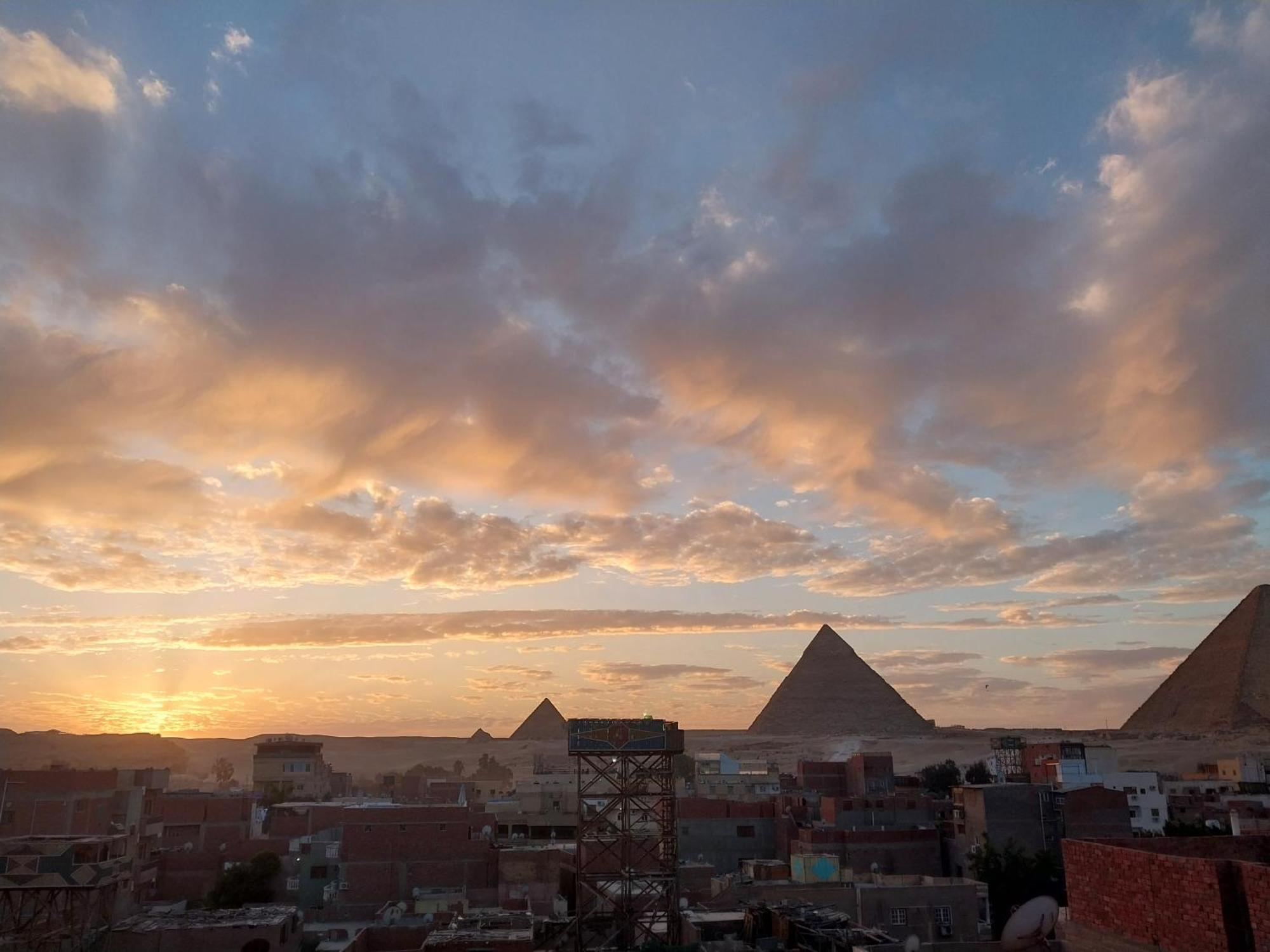 Eagles Pyramids View Hotel Kafret el-Gabal Exterior foto
