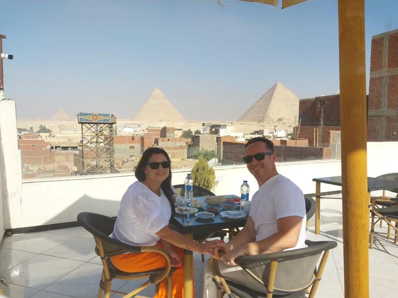 Eagles Pyramids View Hotel Kafret el-Gabal Exterior foto