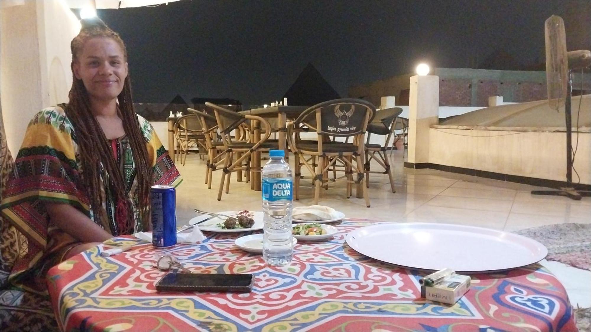 Eagles Pyramids View Hotel Kafret el-Gabal Exterior foto