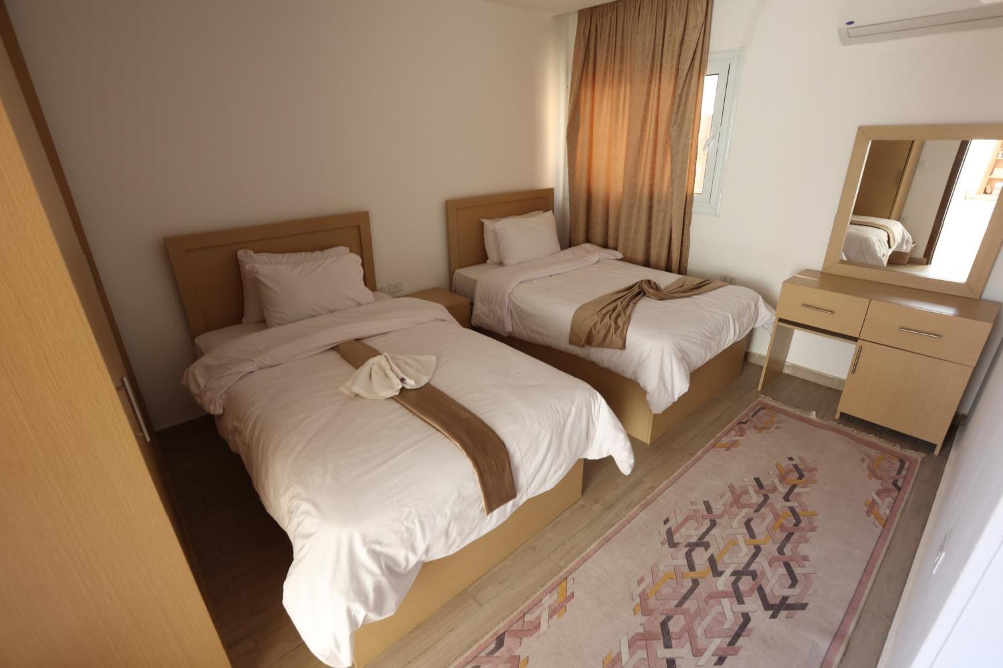 Eagles Pyramids View Hotel Kafret el-Gabal Exterior foto