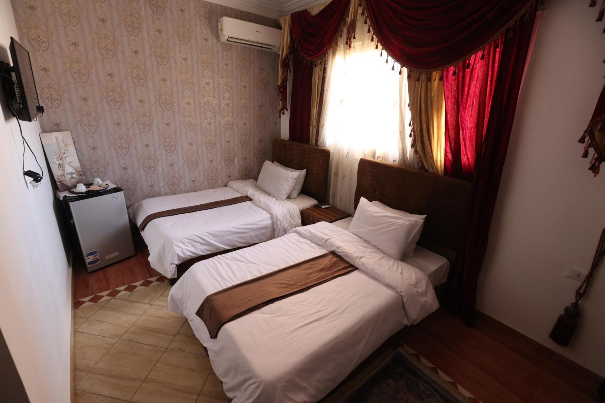 Eagles Pyramids View Hotel Kafret el-Gabal Exterior foto