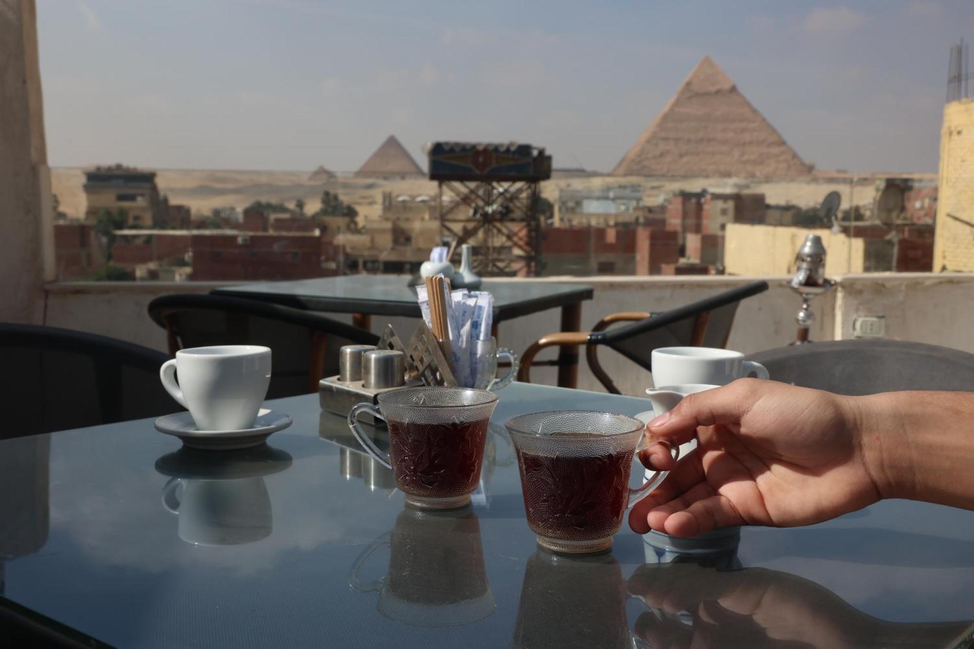 Eagles Pyramids View Hotel Kafret el-Gabal Exterior foto