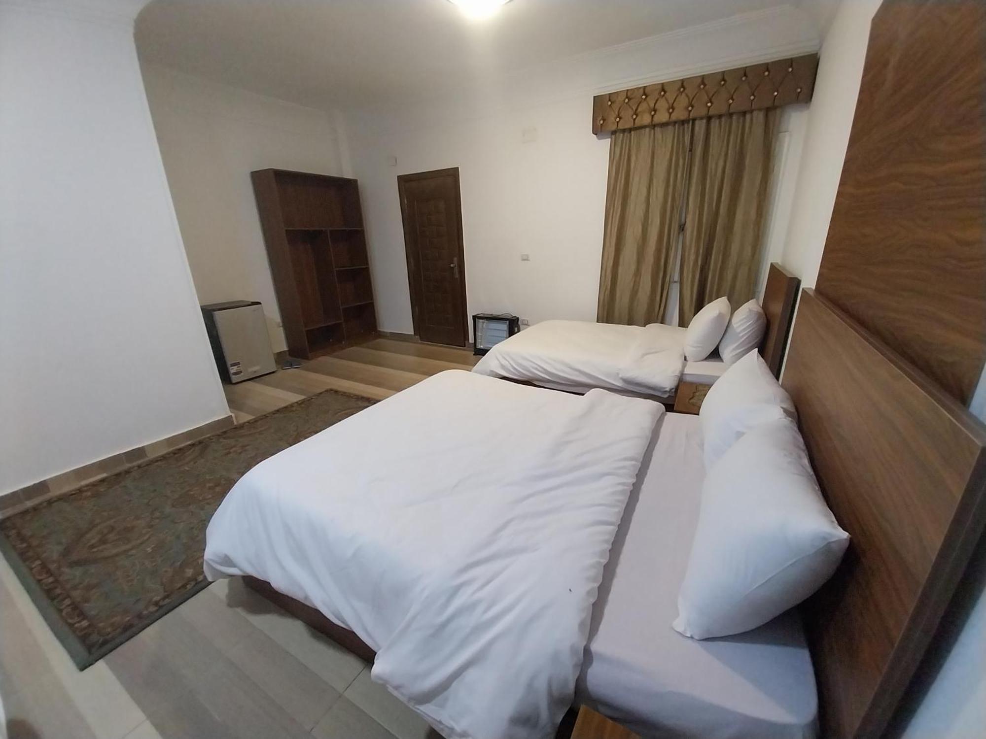 Eagles Pyramids View Hotel Kafret el-Gabal Exterior foto